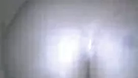 Le cul mouillé d'une passion de petite amie comme un gars l'a apporté et il a pressé ses lèvres sur sa extrait de video sexe douce chatte pour lécher le clitoris cunnilingus et exciter la salope et après comment la chatte a coulé il a inséré son puissant pénis dedans et l'a baisée