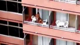 Les gars spud passionnent Latina avec un pubis rasé et la filent en sexe mature française de groupe et quand elle abandonne après une pipe, alors les hommes double pénétration baisent beauté et leurs bites glissent dans son grands membres trou vaginal et anal