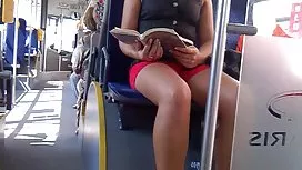 Blonde femmes mures sex échappée avec un blondes beau chevalier pour le sexe