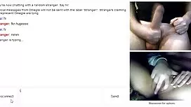 La chatte femme mature vidéo rasée d'une jeune la masturbation asiatique flirty aime la pénétration des doigts à l'intérieur