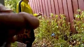 Maman bienveillante avec des seins en silicone jouit fellation videos matures d'un putain de vagin