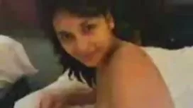 Je n’ai pas laissé mon ami finir de lire un livre et le déshabiller doucement lui a proposé de video sex gratos faire du sexe chaud et passionné petits seins pour le moment.