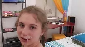 Sexy gros cul Gros Putain Dans video hot gratuite Un Costume