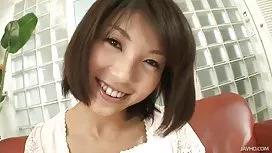 Femme dans le sperme noire a demandé à vieille femme finir son cul