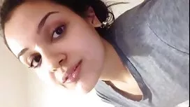Jeune étudiant donne un professeur sexe mature gratuit lubrique avec jeune une grosse bite