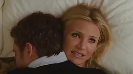 Le mec a versé cette chatte chaude avec du video mature sexe dans le sperme sperme