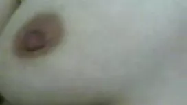 Une tube x mature star du porno a trouvé un bon partenaire sur la blondes plage