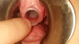 Une amatrice prno matur mature avec de gros seins s'assoit sur la hd bite de son partenaire