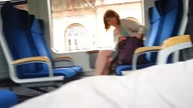 Jeune porn x mature mec dur torturé cunt avec les brunes un membre épais