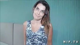 Petite soeur aux video de sexe femme mure petits seins rugueuse baisée avec le gros pénis de gros cul son frère