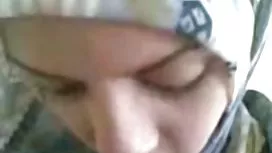 Une femme de chambre japonaise mature est toujours prête à sexe mature gratuit baiser avec le propriétaire et jouets sexuels à le satisfaire